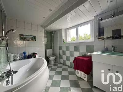 Maison, 180 m²