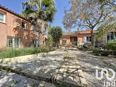 Maison, 300 m²