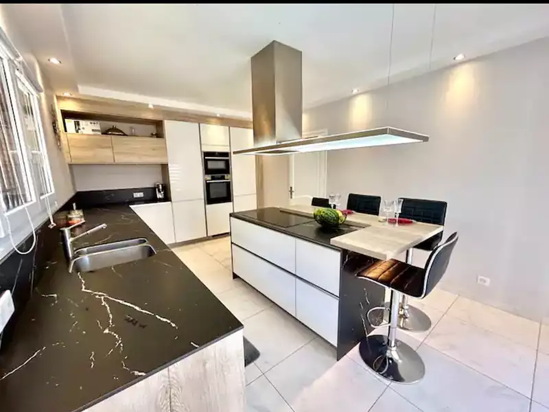 Maison, 209 m²
