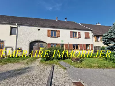 Maison, 240,25 m²