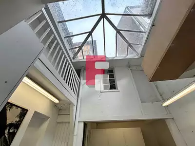 Immeuble, 180 m²