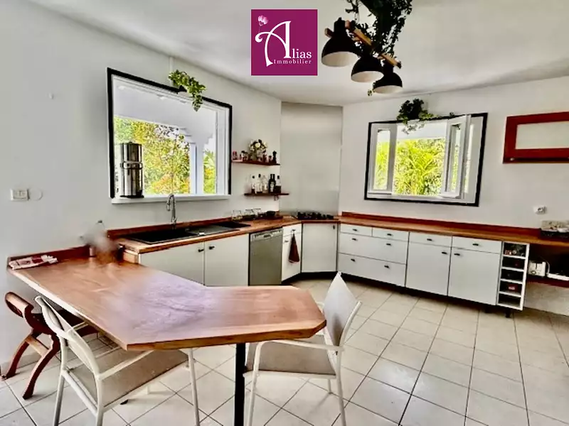 Maison, 136 m²
