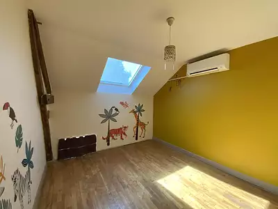 Maison, 195,7 m²