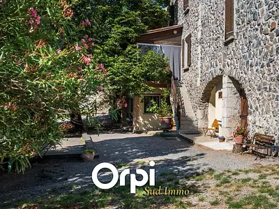 Maison, 257 m²