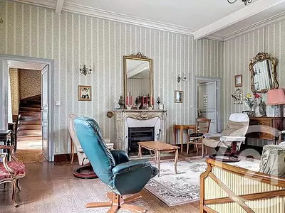 Maison, 421,1 m²