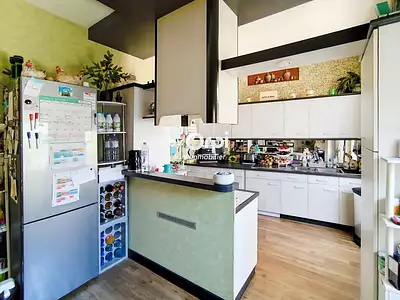 Appartement, 242 m²