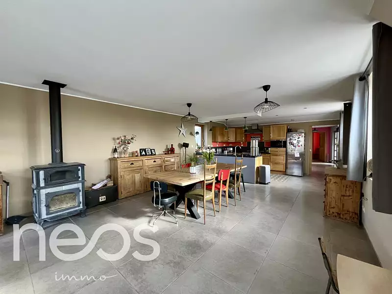 Maison, 153 m²