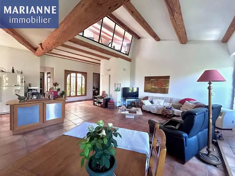 Appartement, 198 m²