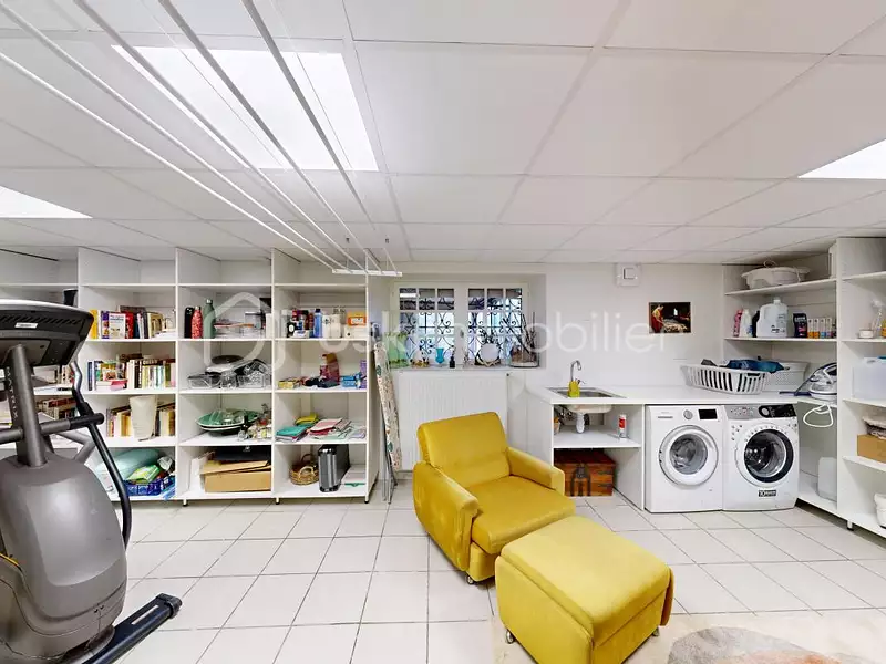 Maison, 213 m²