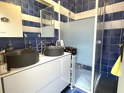 Maison, 77 m²