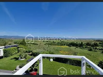 Maison, 260 m²