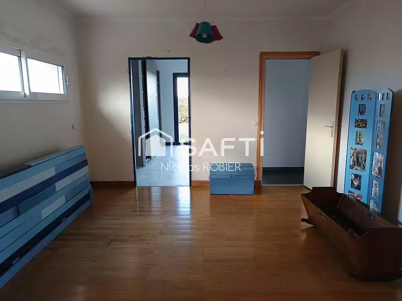 Maison, 146 m²