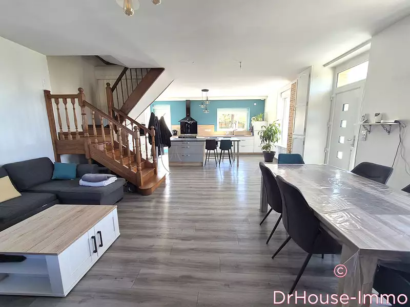 Maison, 143 m²