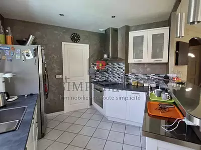 Maison, 153,5 m²