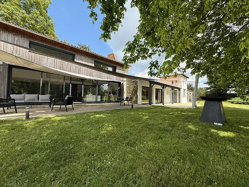 Maison, 457 m²