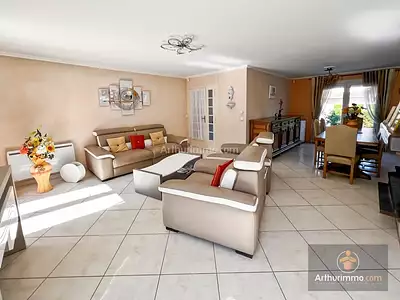 Maison, 155 m²
