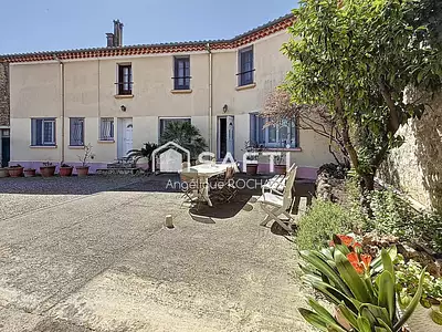 Maison, 167 m²
