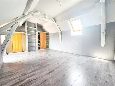 Maison, 196 m²