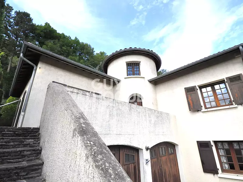 Maison, 198 m²