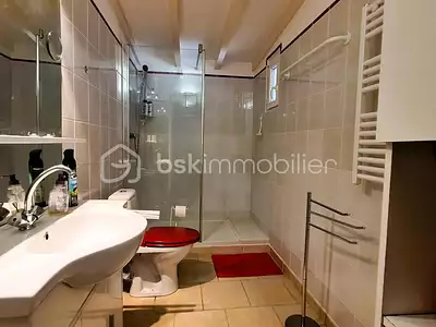 Maison, 248 m²