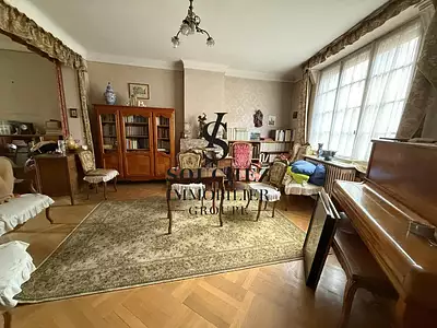 Maison, 185 m²