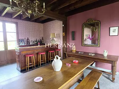 Maison, 325 m²
