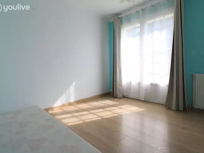 Maison, 250 m²