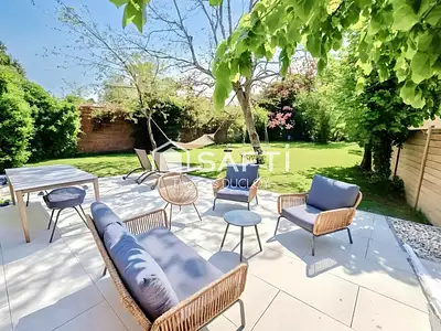 Maison, 180 m²