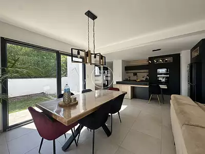 Maison, 110 m²