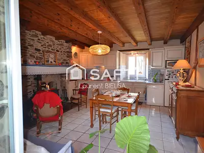 Maison, 212 m²