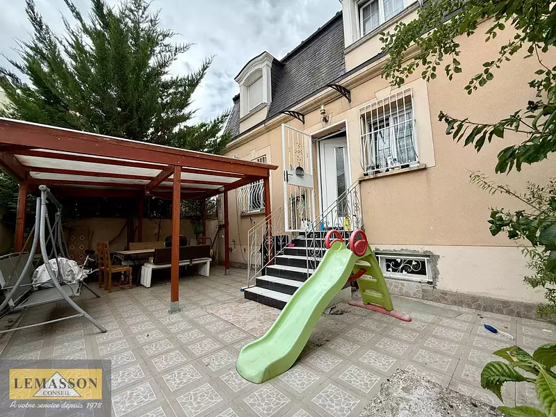 Maison, 125 m²