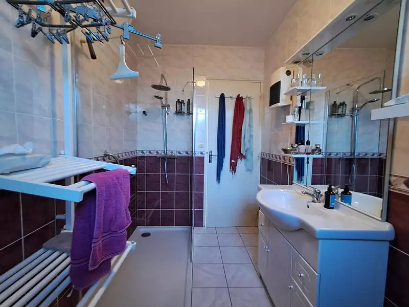 Maison, 184 m²