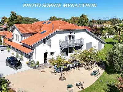 Maison, 312 m²