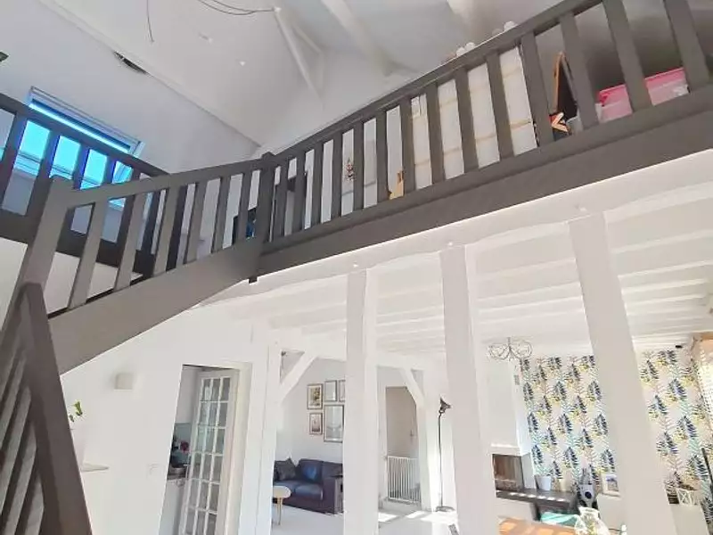 Maison, 167 m²
