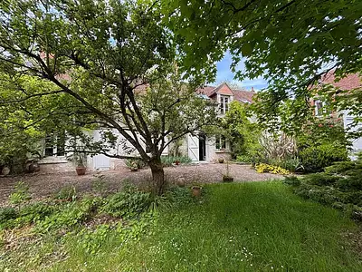 Maison, 280 m²