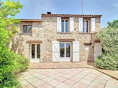 Maison, 138 m²