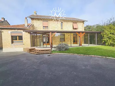 Maison, 208 m²