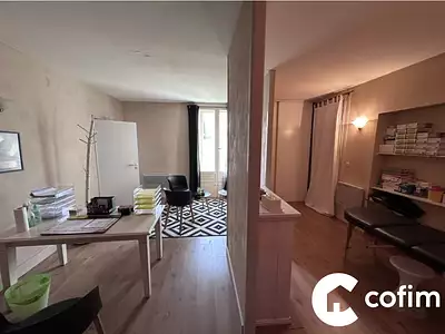 Immeuble, 200 m²