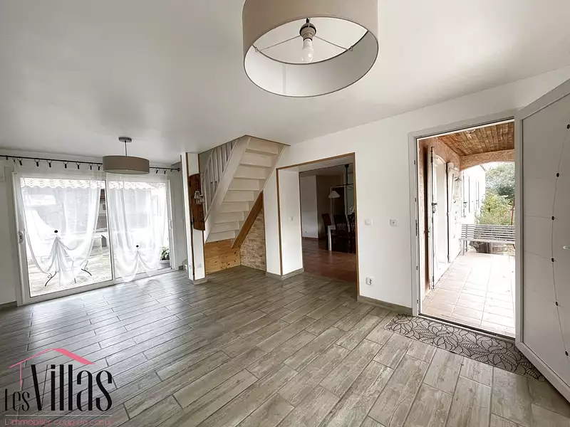 Maison, 163 m²