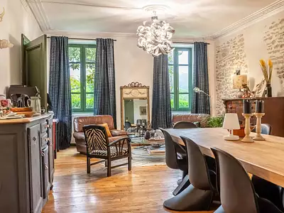 Maison, 400 m²