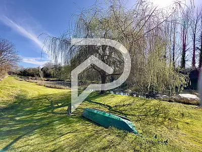 Maison, 225 m²