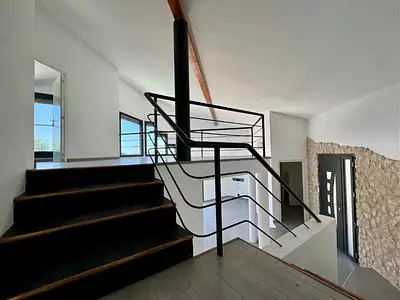 Maison, 175 m²