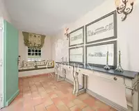 Maison, 285 m²