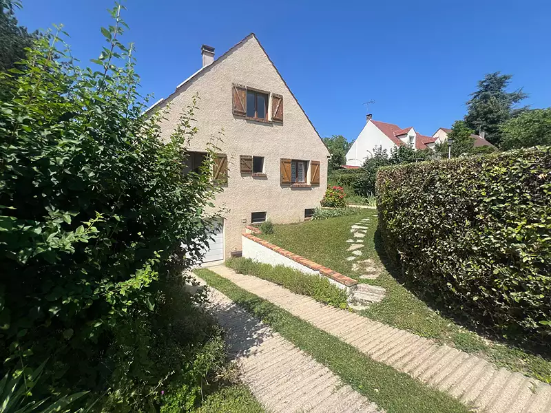 Maison, 115 m²