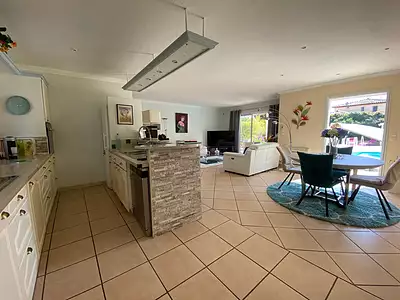 Maison, 137 m²