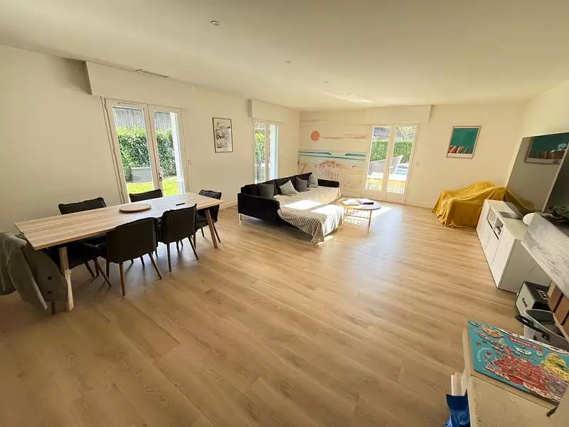Maison, 188 m²