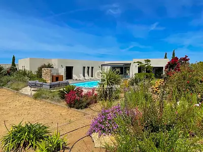 Maison, 168 m²