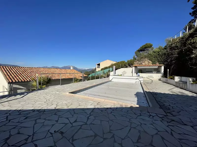 Maison, 185,93 m²