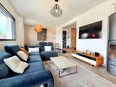 Maison, 185 m²