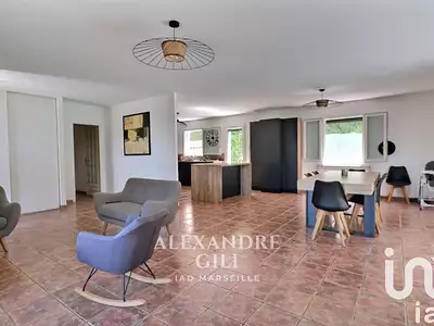 Maison, 121 m²